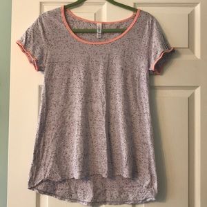 LulaRoe classic tee XS